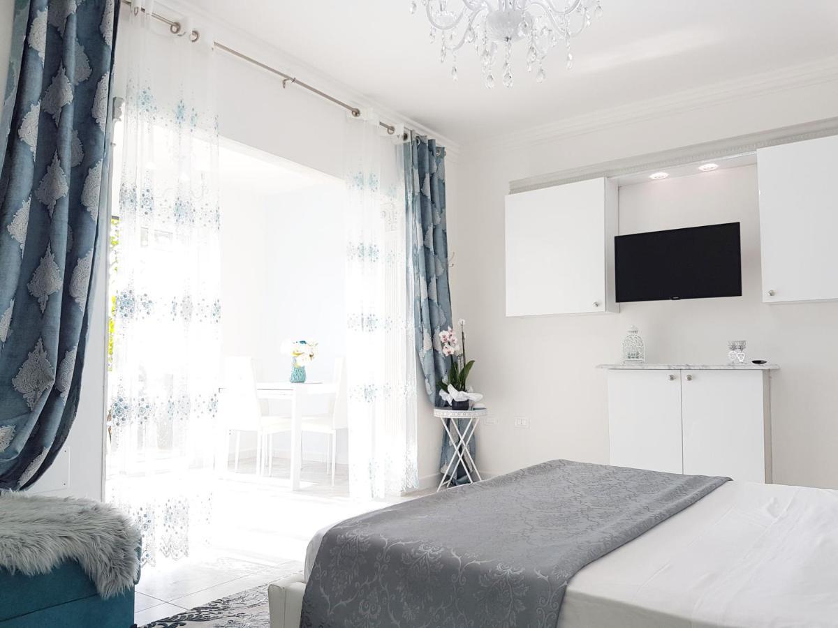 Blue Diamond Apartment Parghelia Exterior photo